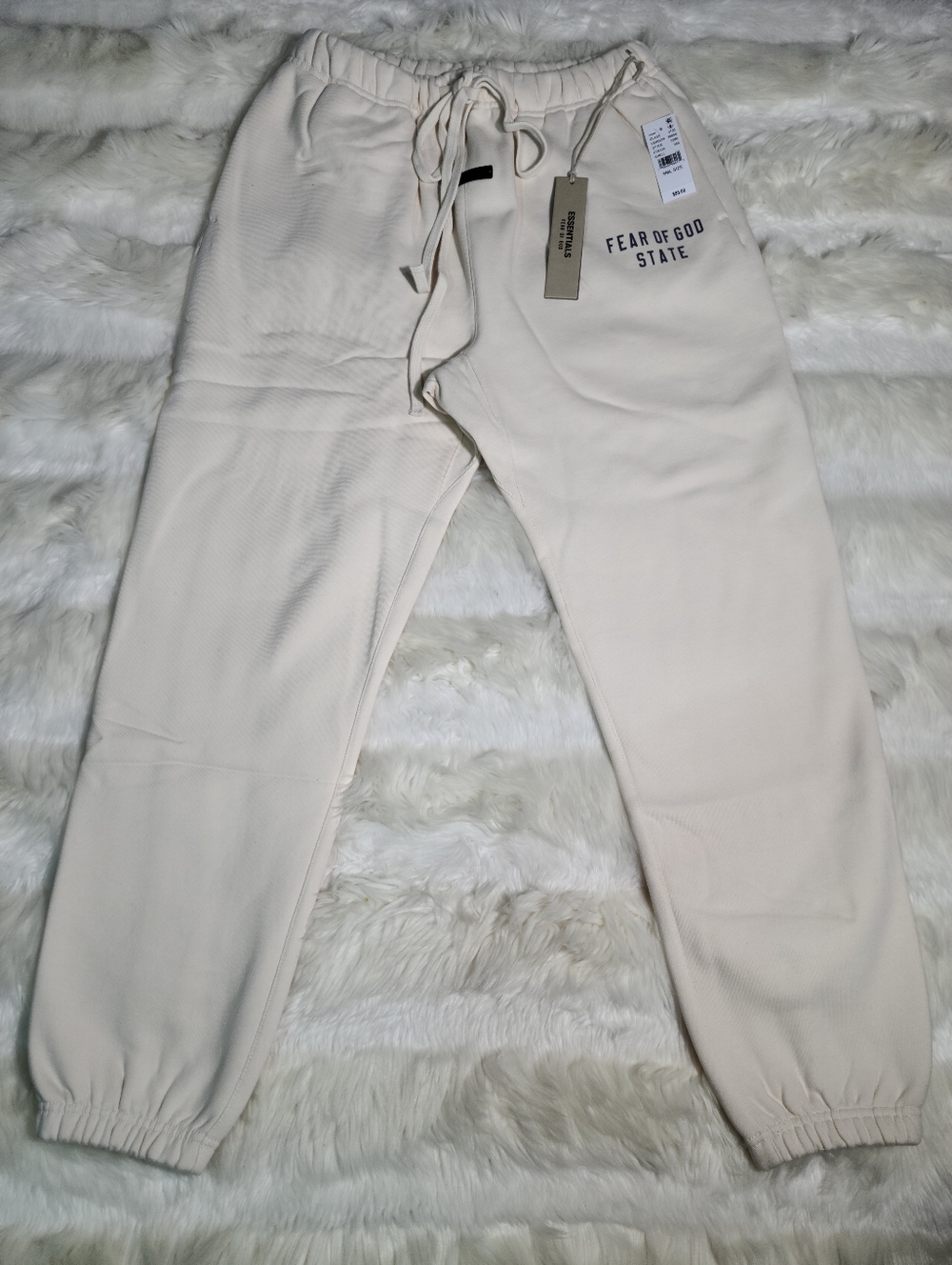 Fear of God Essentials Sweat Pants Shell Men Small NEW